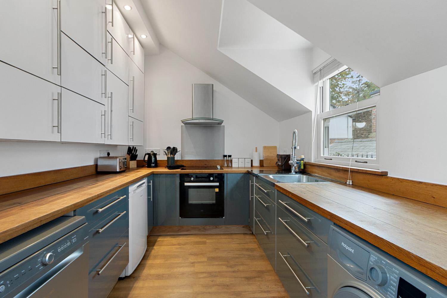 Stunning Sea View Whole Home In Torbay Close To Beach Torquay Exterior photo